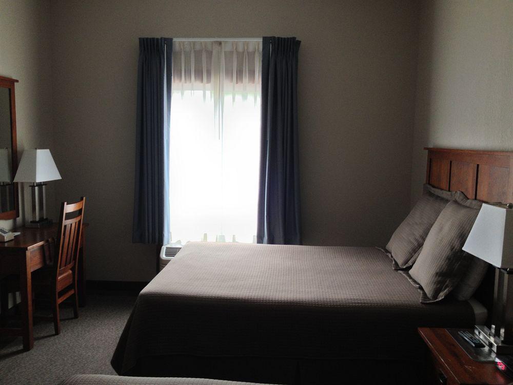 Pleasant Night Inn- Carthage Ny Extérieur photo