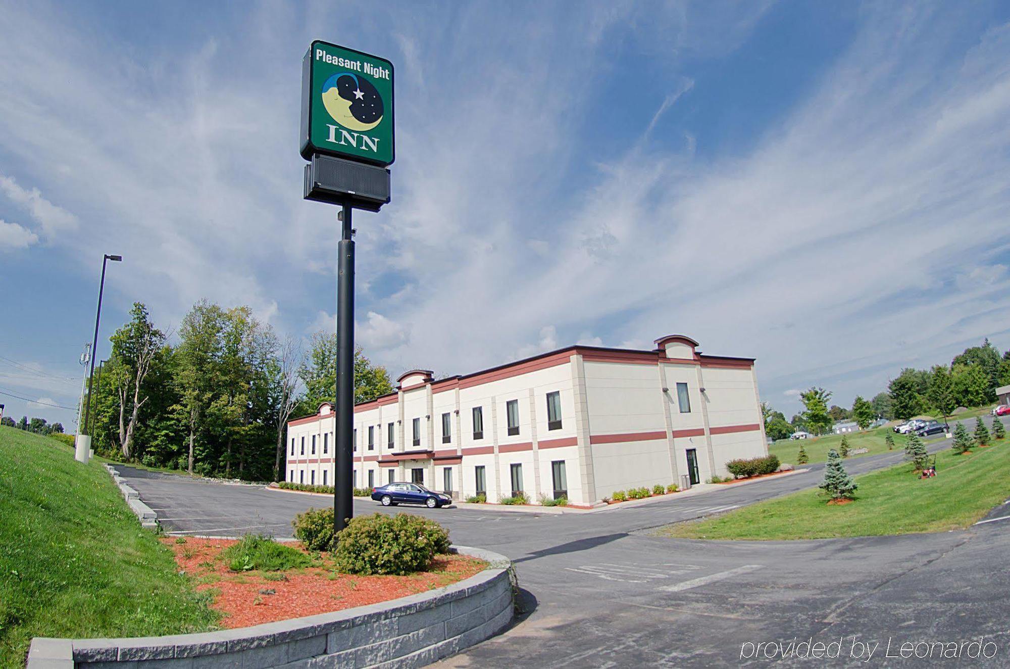 Pleasant Night Inn- Carthage Ny Extérieur photo
